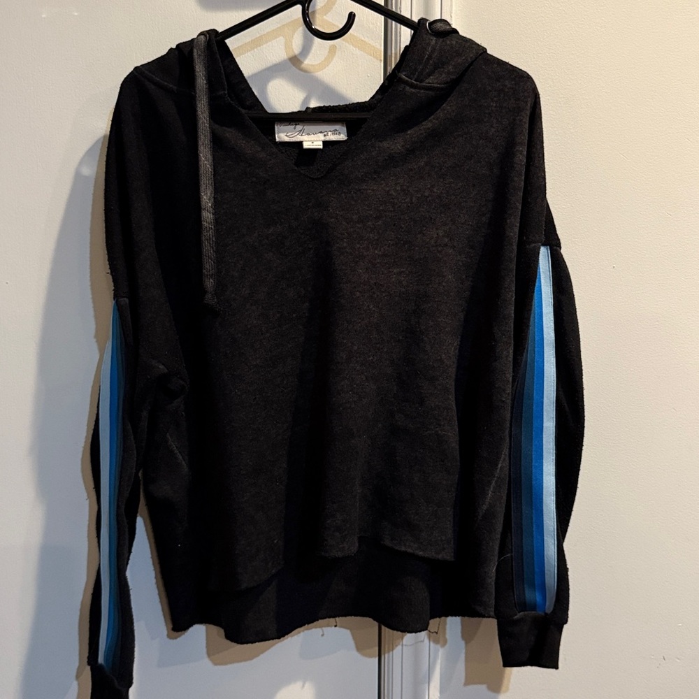 Vintage Havana black Hoodie. Size small